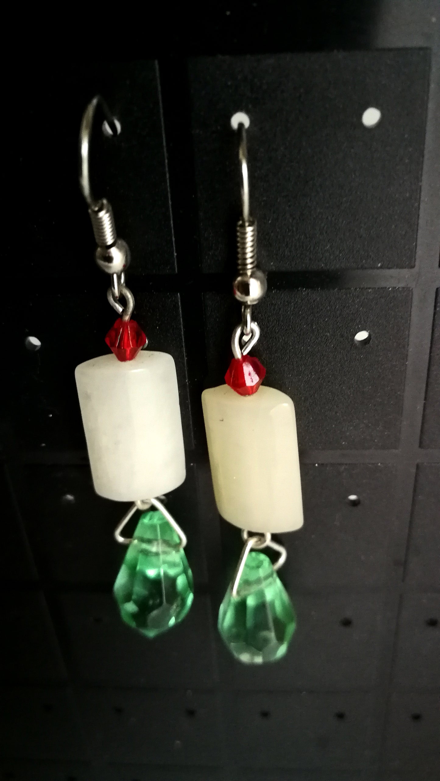 Boucles d'oreilles gouttes en pierre naturelle
