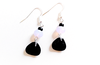 Boucles d'oreilles mauve et noir