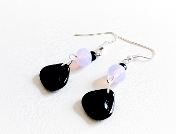Boucles d'oreilles mauve et noir