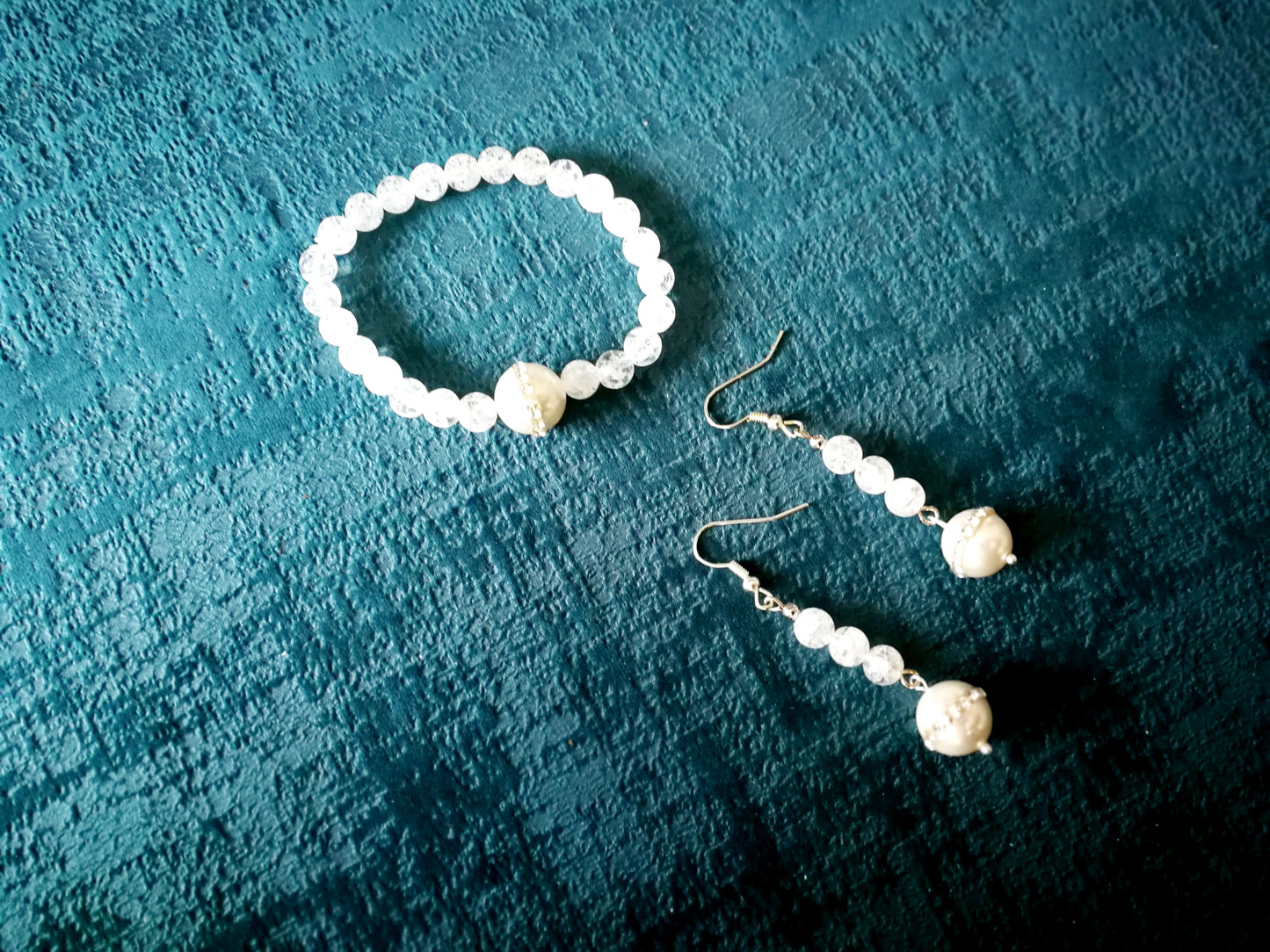 Parure en cristal boucles d'oreilles et bracelet OCCASION