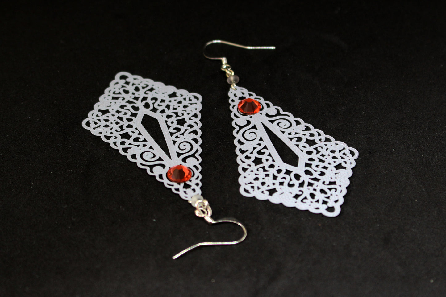 Boucles d'oreilles gouttes plates dentelle