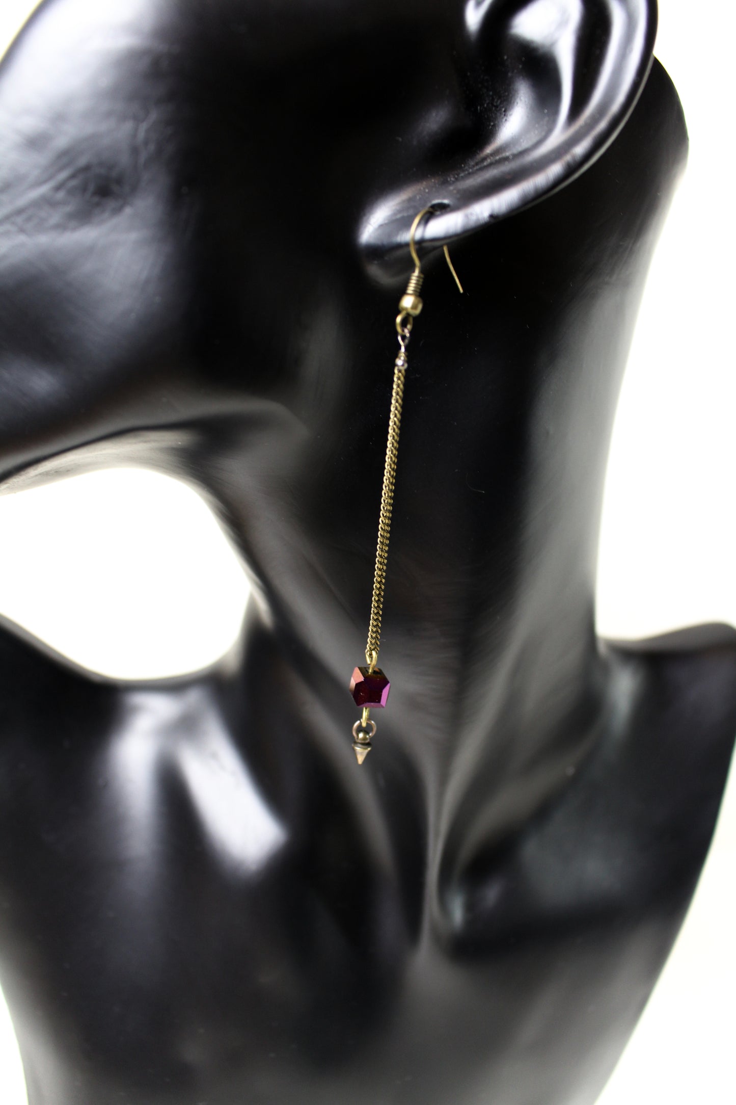 Boucles d'oreilles pendantes chaînes  bronze et cube caméléon