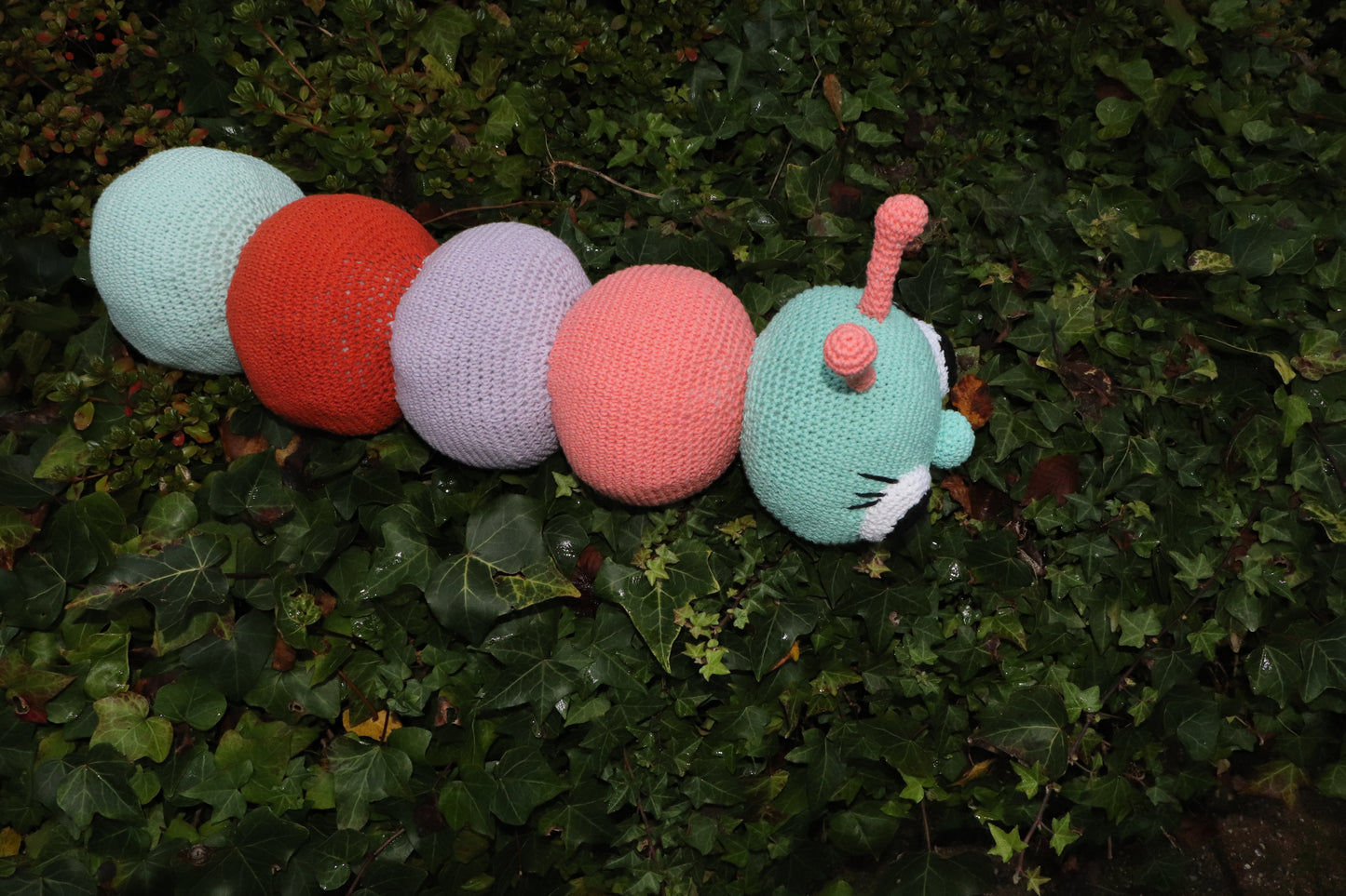 Chenille boudin de porte ou coussin au crochet