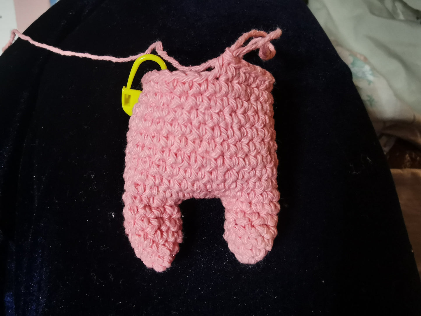 Lapin pixel au crochet breloque de sac ou porte-clés