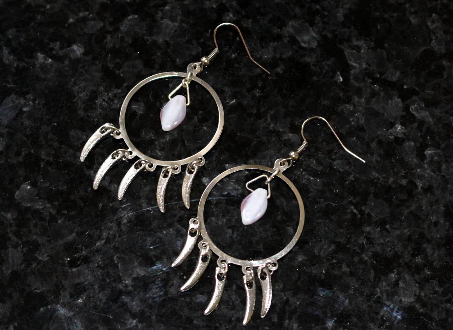 Boucles d'oreilles créoles argentées rêves avec des feuilles