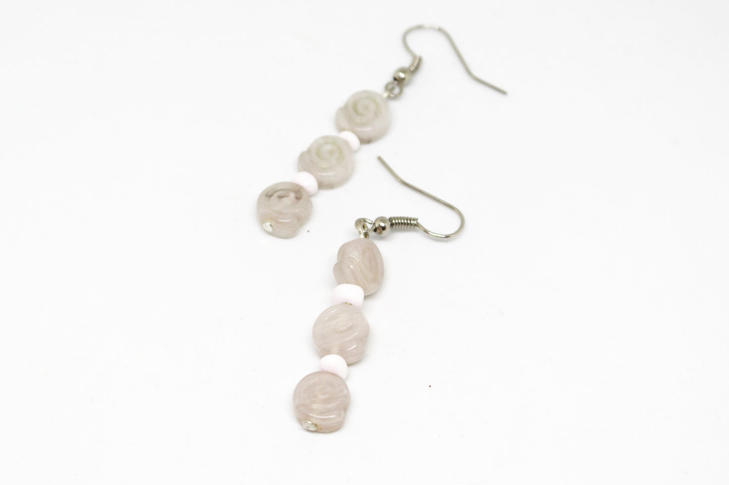 Boucles d'oreilles en pierre naturelle en forme d'escargot