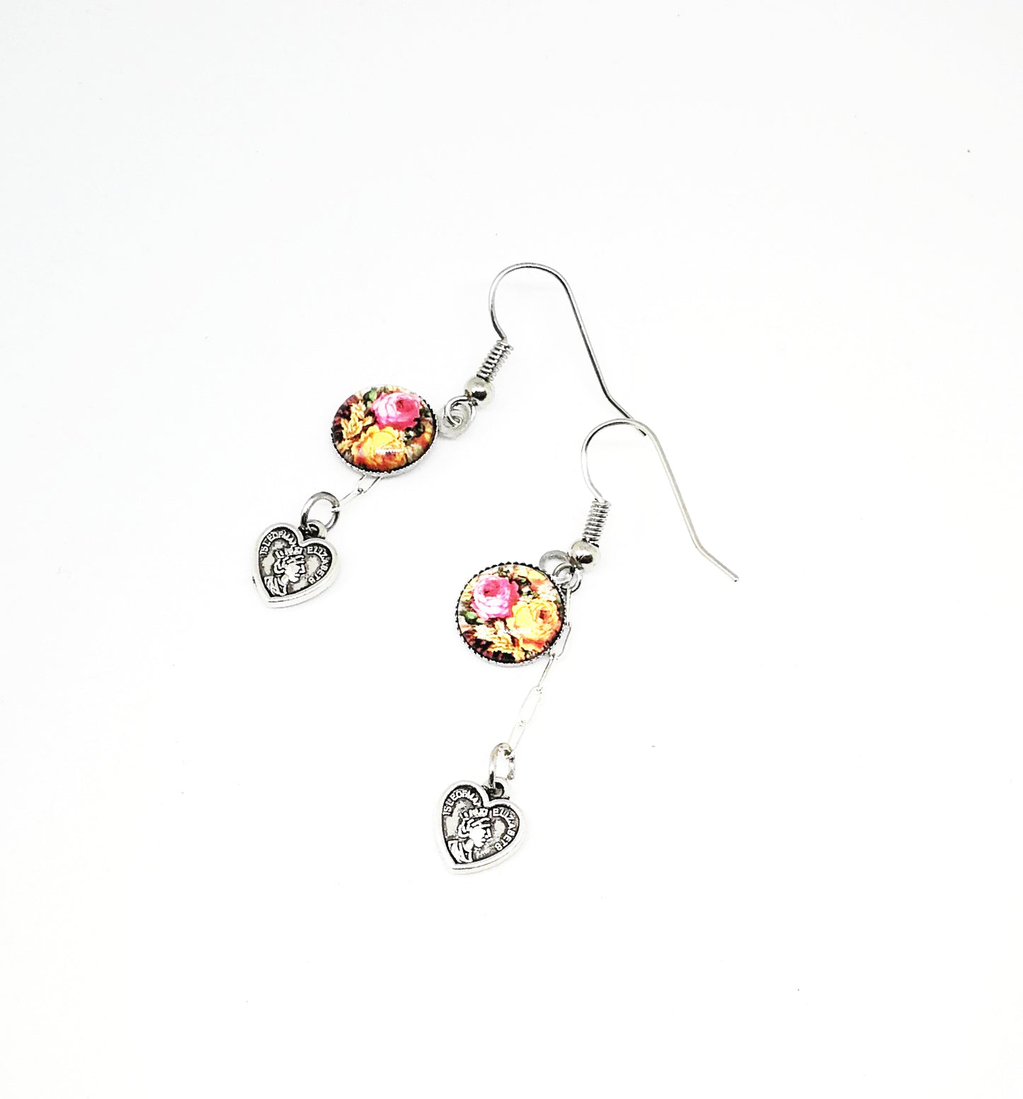 Boucles d'oreilles fleurs vintage et coeurs