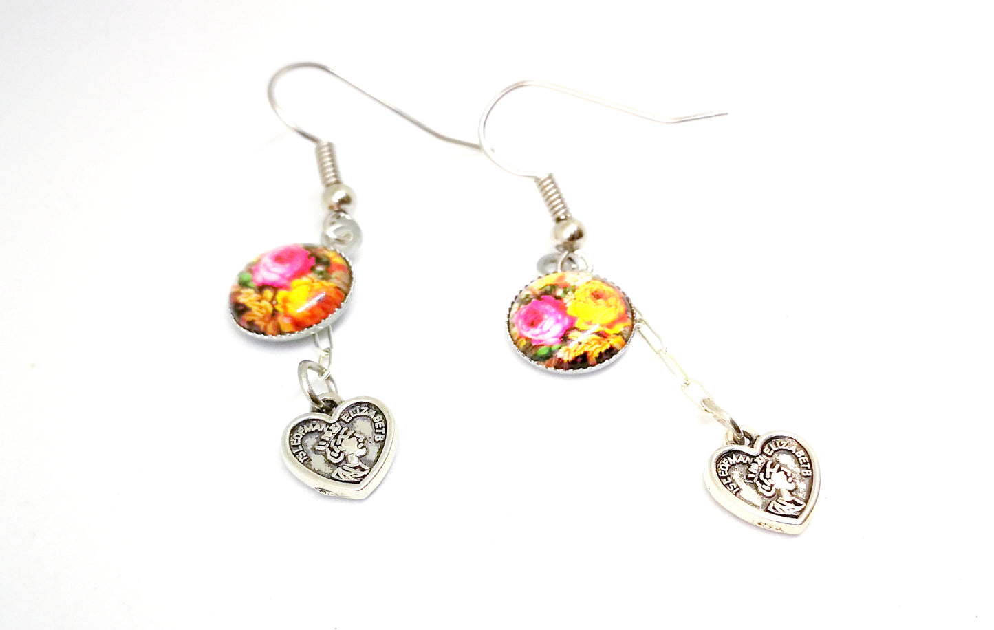 Boucles d'oreilles fleurs vintage et coeurs