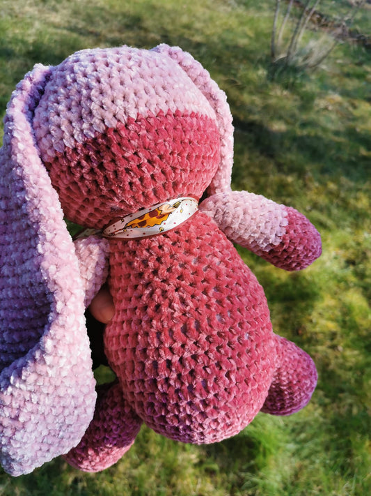 Amigurumi gros lapin rose en velvet fil très doux