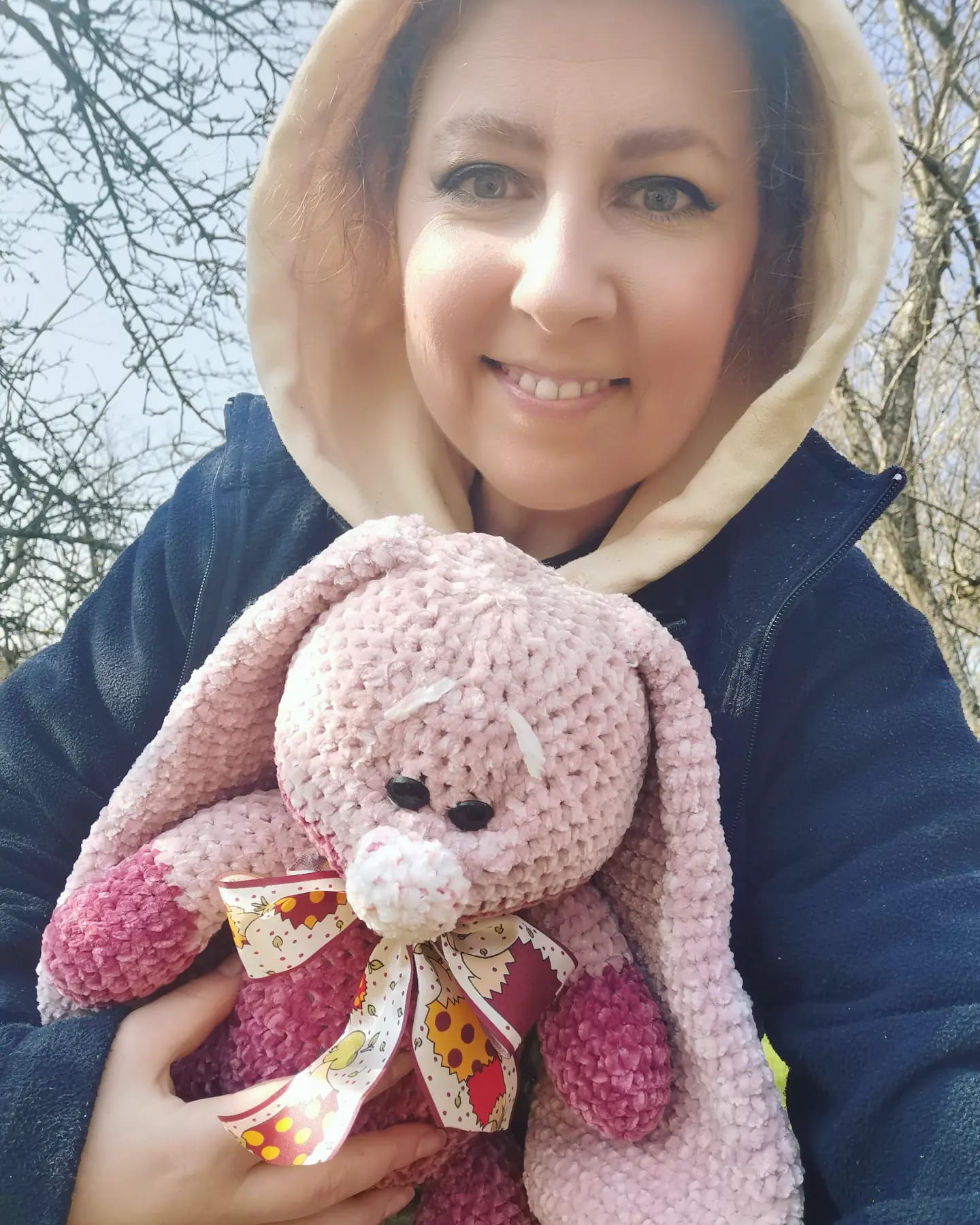 Amigurumi gros lapin rose en velvet fil très doux