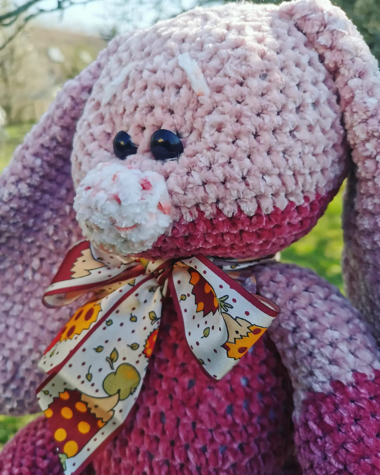 Amigurumi gros lapin rose en velvet fil très doux