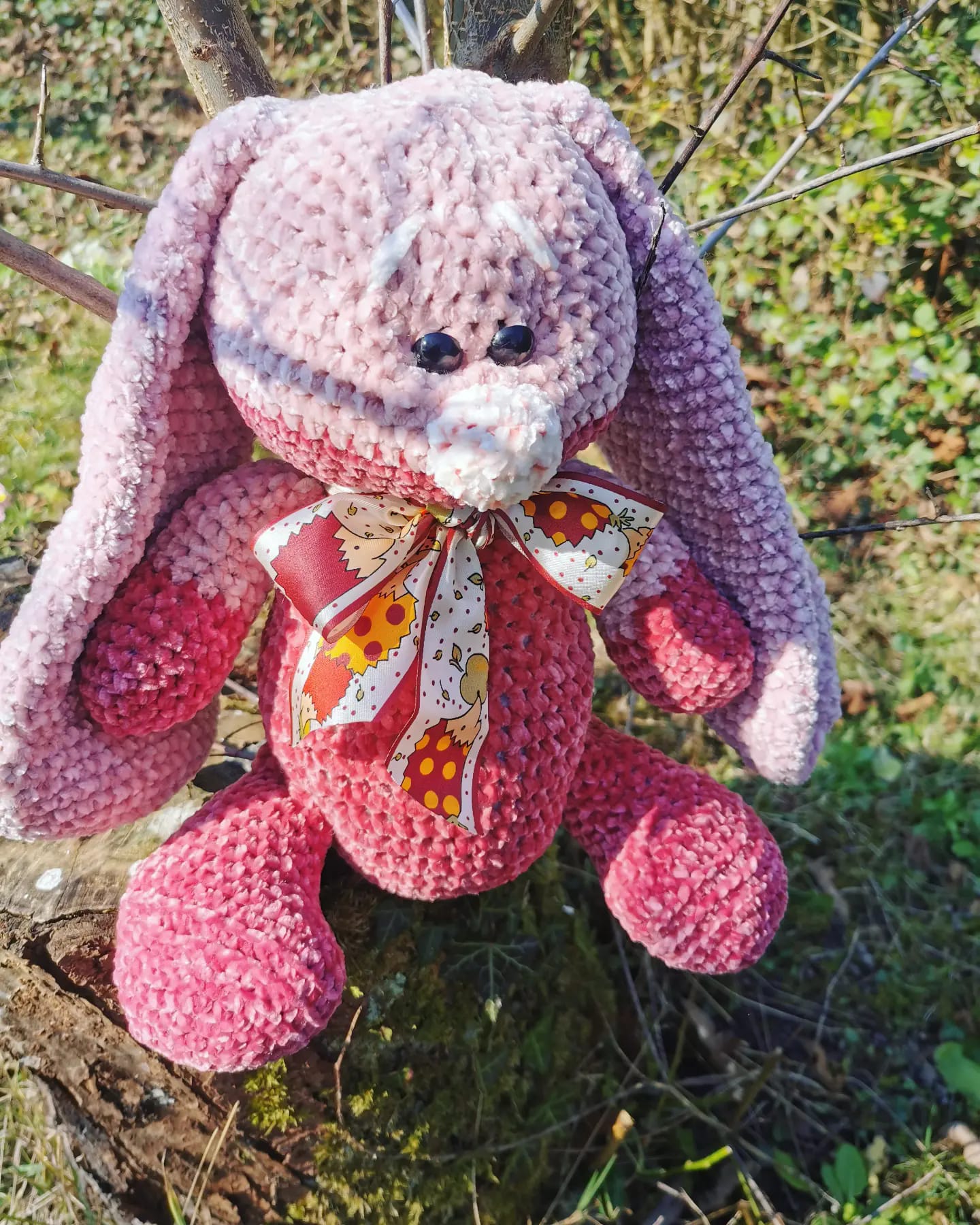 Amigurumi gros lapin rose en velvet fil très doux