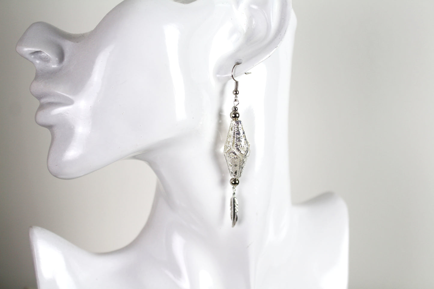 Boucles d'oreilles orientales billes argentées