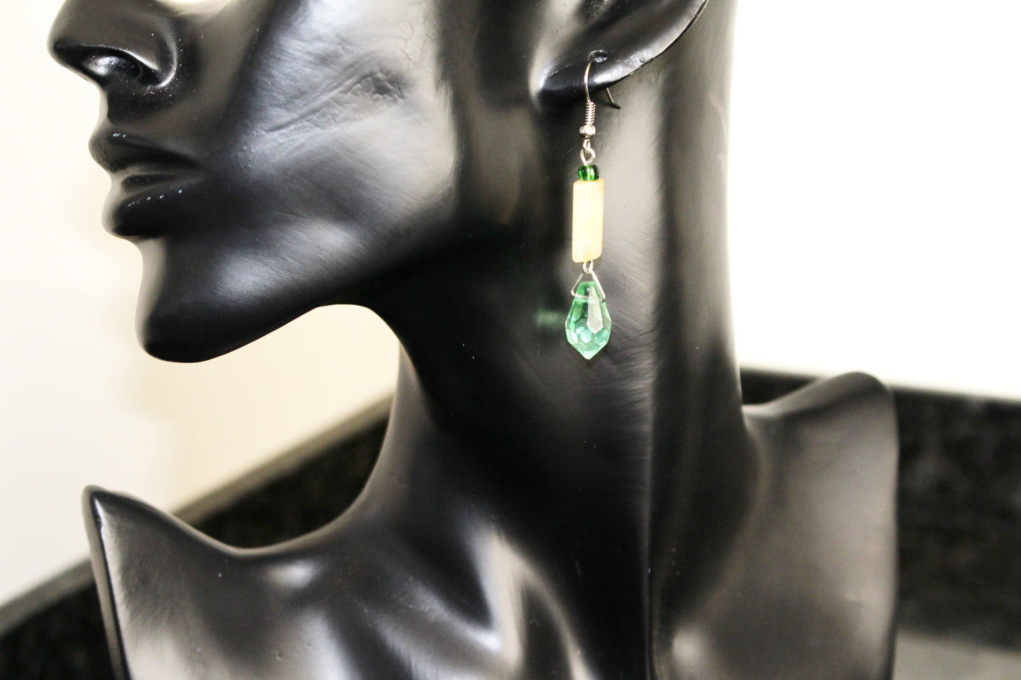 Boucles d'oreilles gouttes pierre naturelle