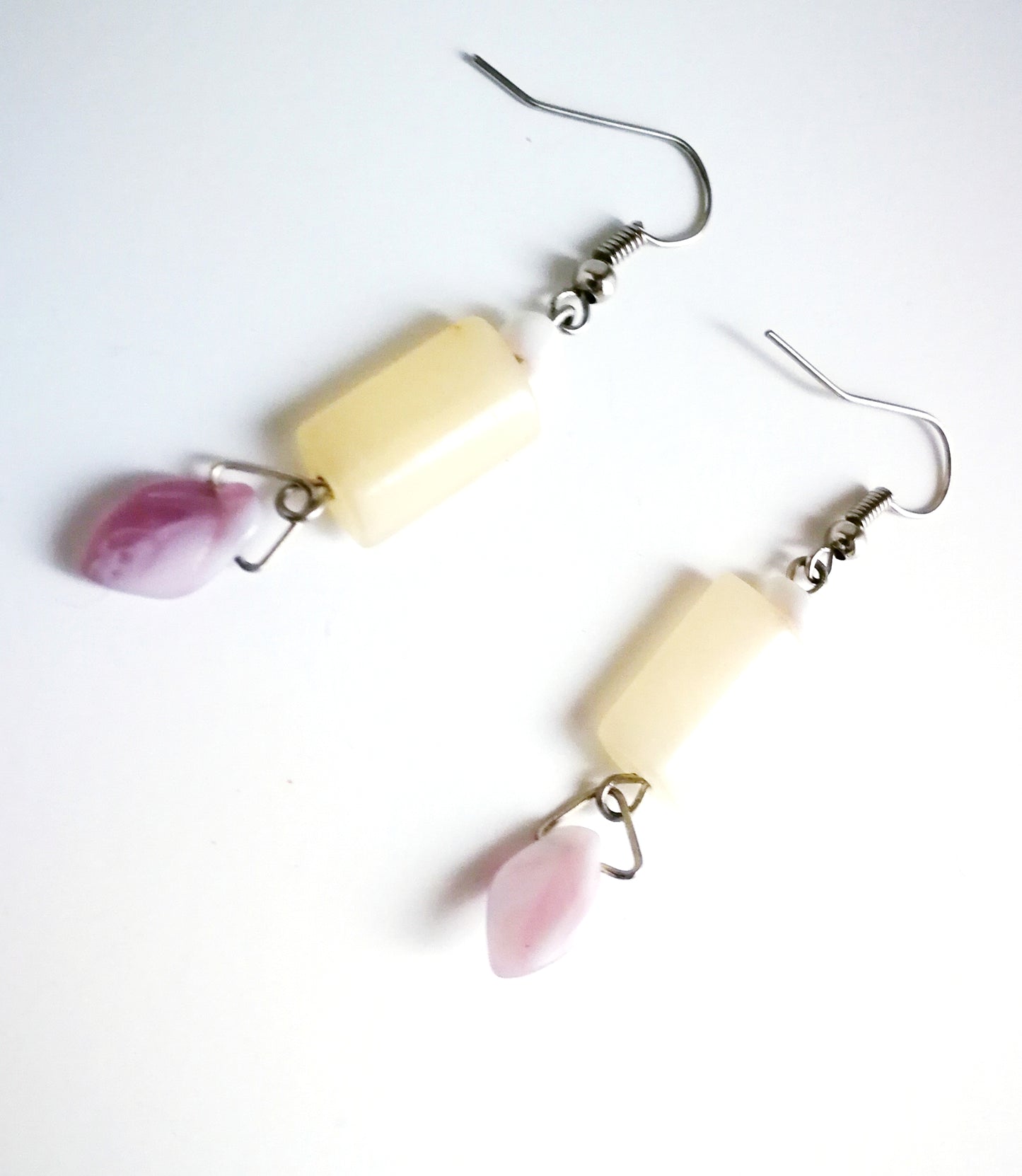 Boucles d'oreilles en pierre naturelle avec perles feuilles en verre