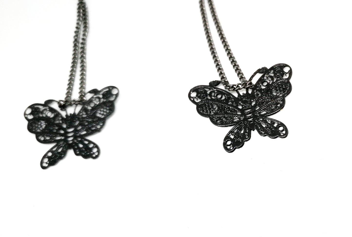 Boucles d'oreilles papillons pendantes