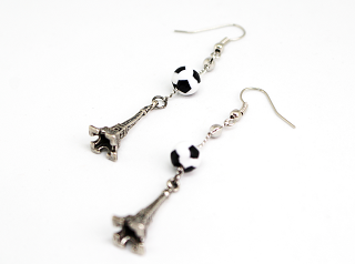 Boucles d'oreilles foot à Paris