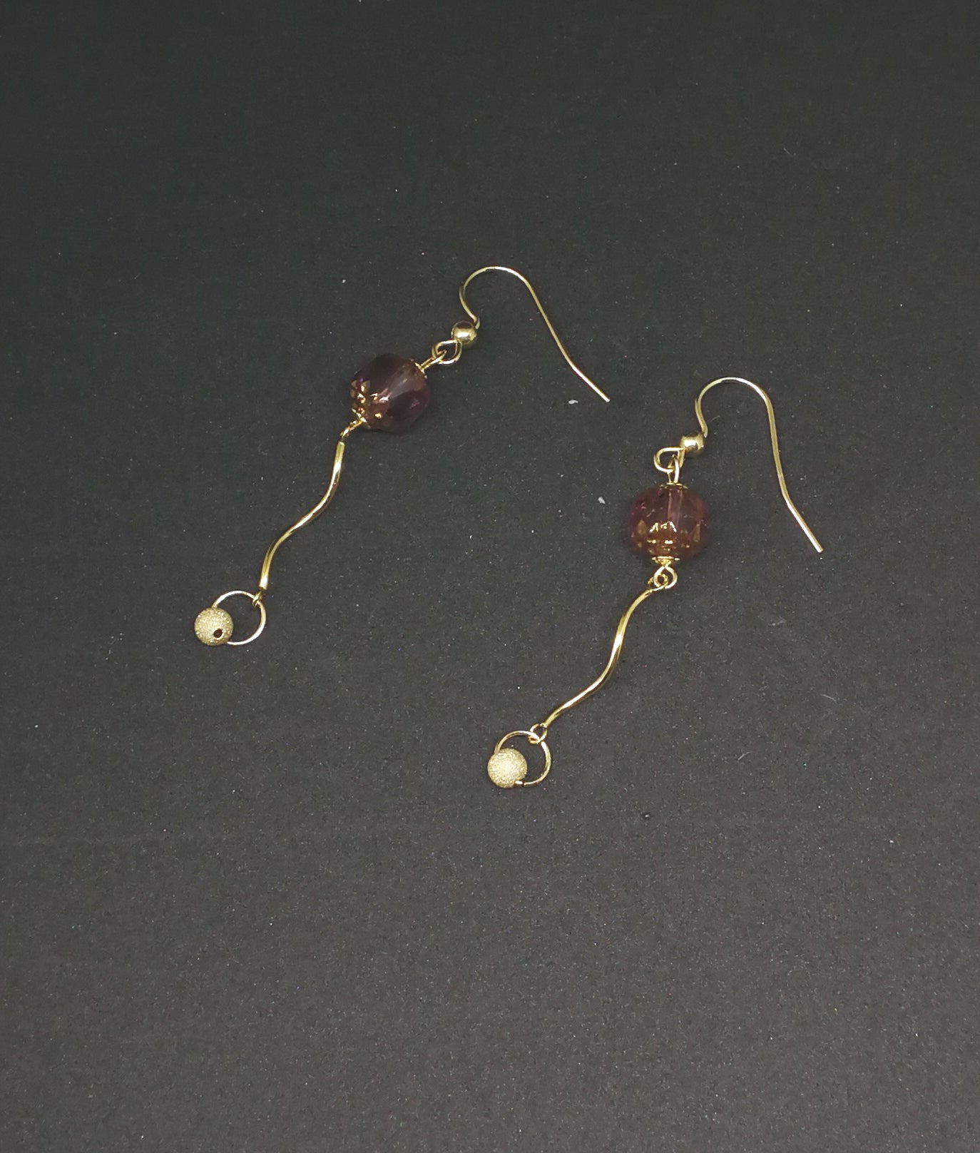 Boucles d'oreilles gold filled 14 K Couronne Picasso améthyste
